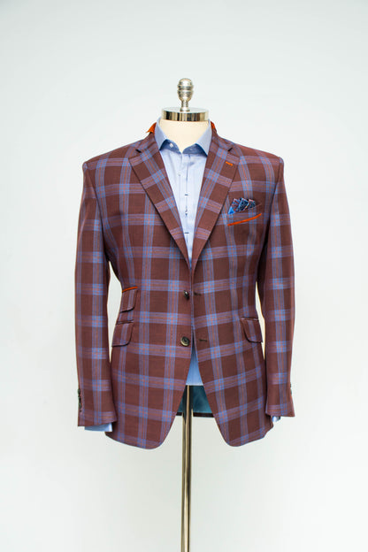 Blazer vinotinto y cuadros azules